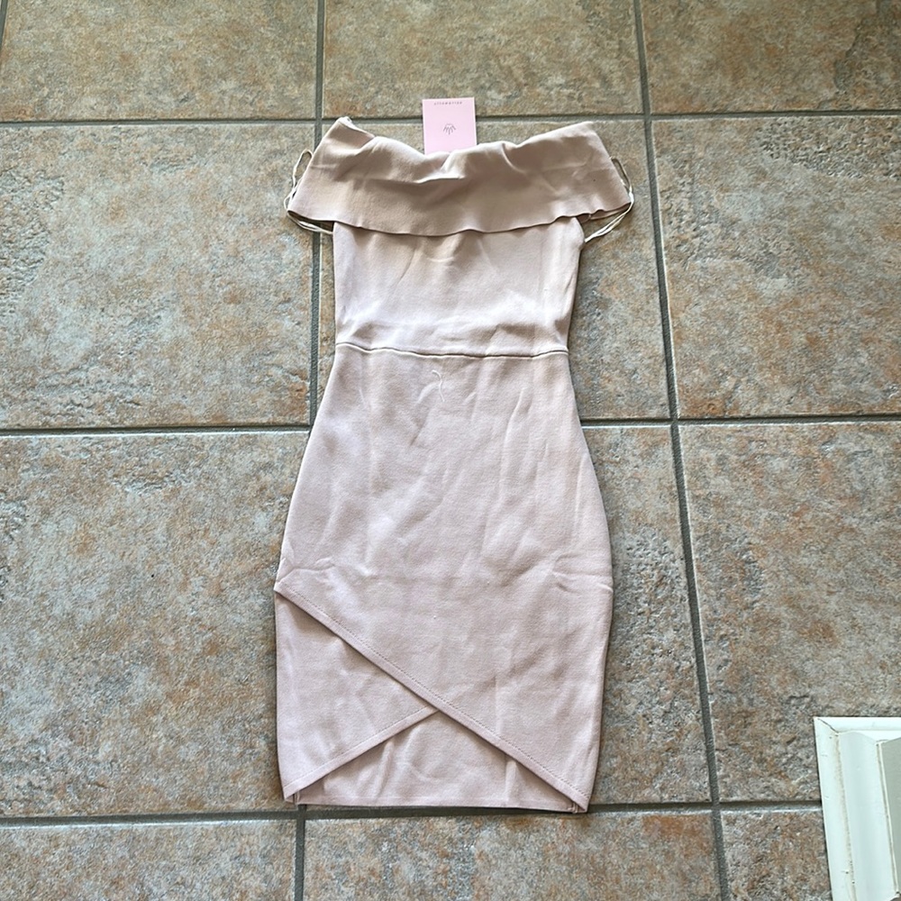 Hello Molly fitted blush dress